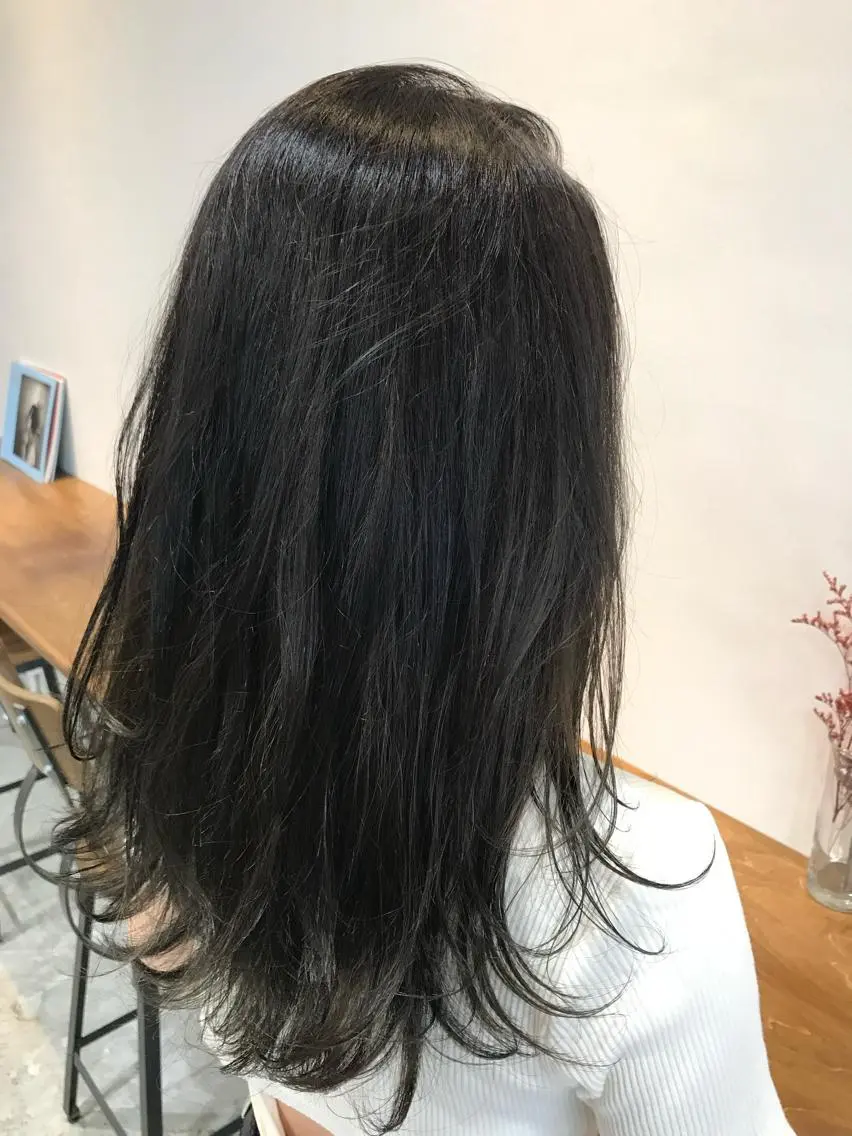 ロング カラー グレージュ ヘアカラー トリートメント 山崎 澪 レイヤーカット/大宮のヘアスタイル