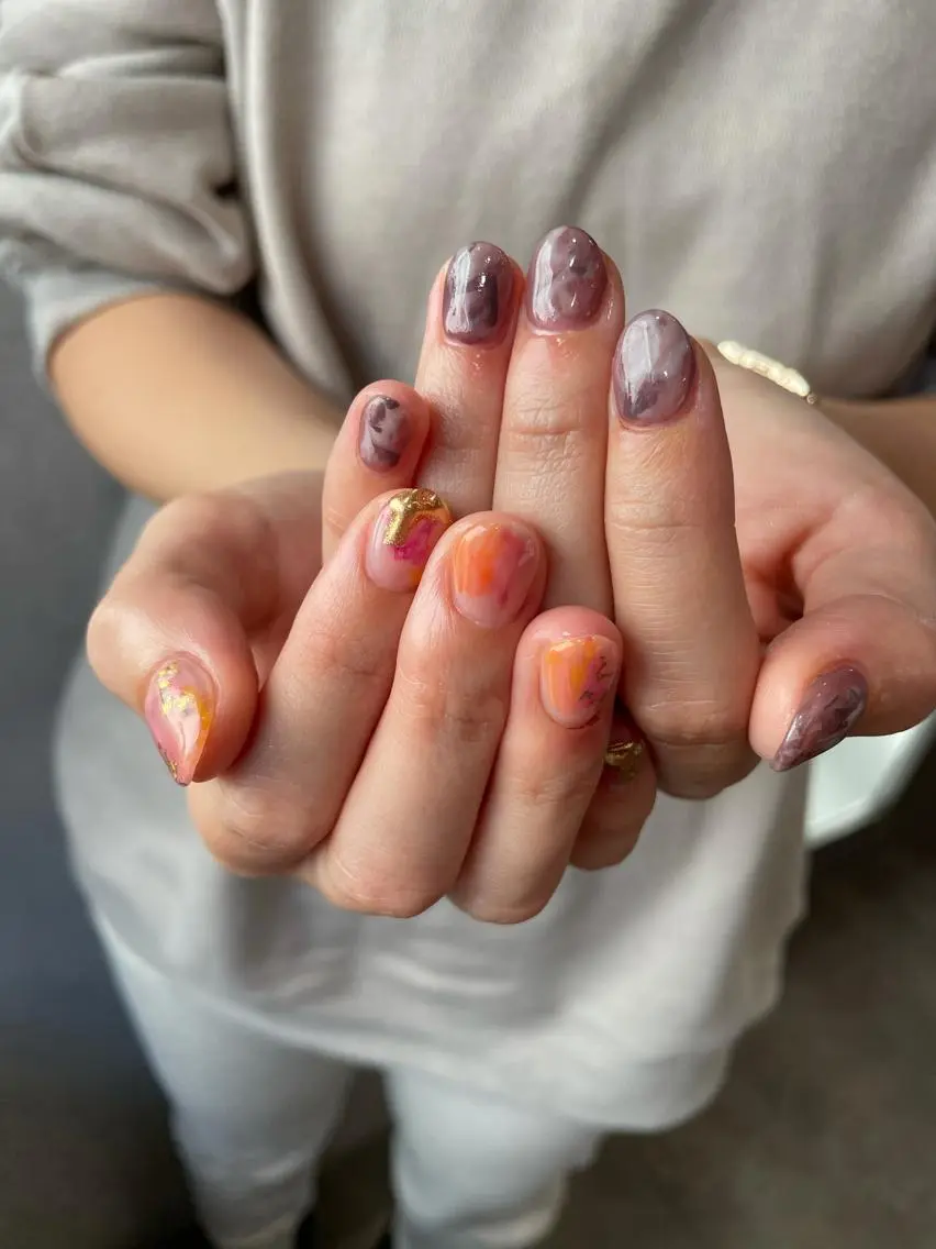 ネイル ニュアンスネイル ハンドネイル ナチュラル透明感🌱 小山美樹子のヘアスタイル