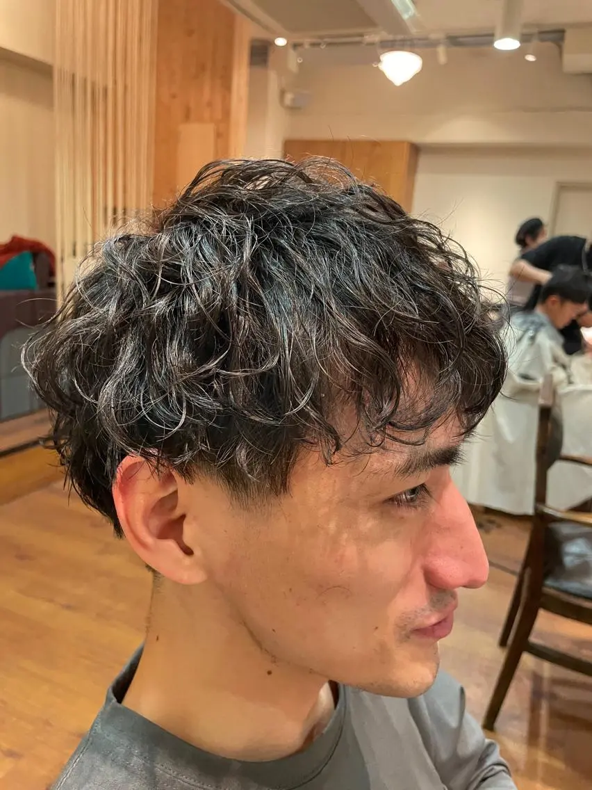 ショート パーマ メンズ メンズパーマ 波巻きパーマ 🌙19時以降通える メンズ専門 コーダイのヘアスタイル