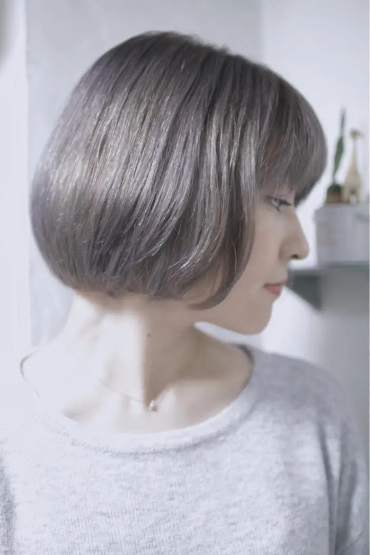 ショート カラー パーマ ヘアアレンジ グラデーションカラー ボブ 外国人風カラー ショートヘア カット ヘアカラー トリートメント 推し活専用 【派手髪】飯野ゆかりのヘアスタイル