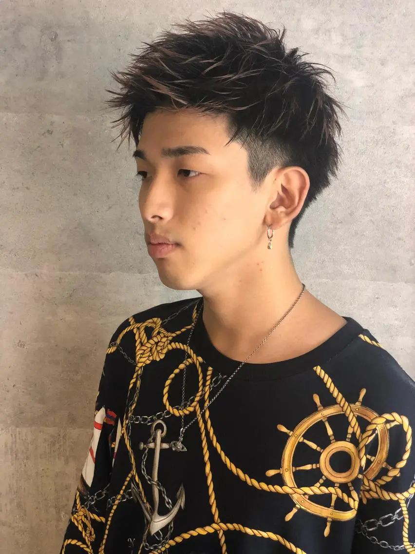 カラー メンズ ダブルカラー グラデーションカラー カット ヘアカラー hair salon Glanzのヘアスタイル