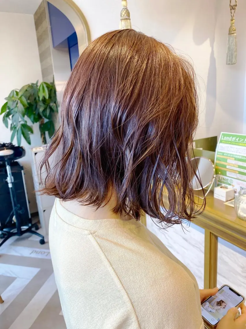 ショート 切りっぱなしボブ ボブ レイヤーカット /透明感カラー西田のヘアスタイル