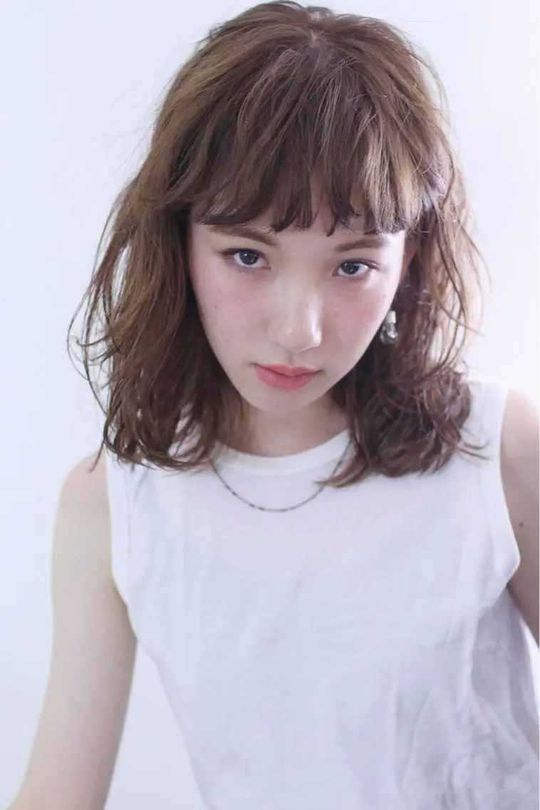 ミディアム カラー カット ヘアカラー トリートメント 坂本 裕介のヘアスタイル