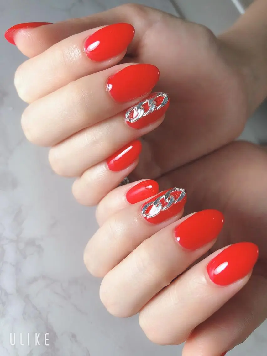 ネイル ジェルネイル 赤色 Nailsalon Luanaのネイルデザイン