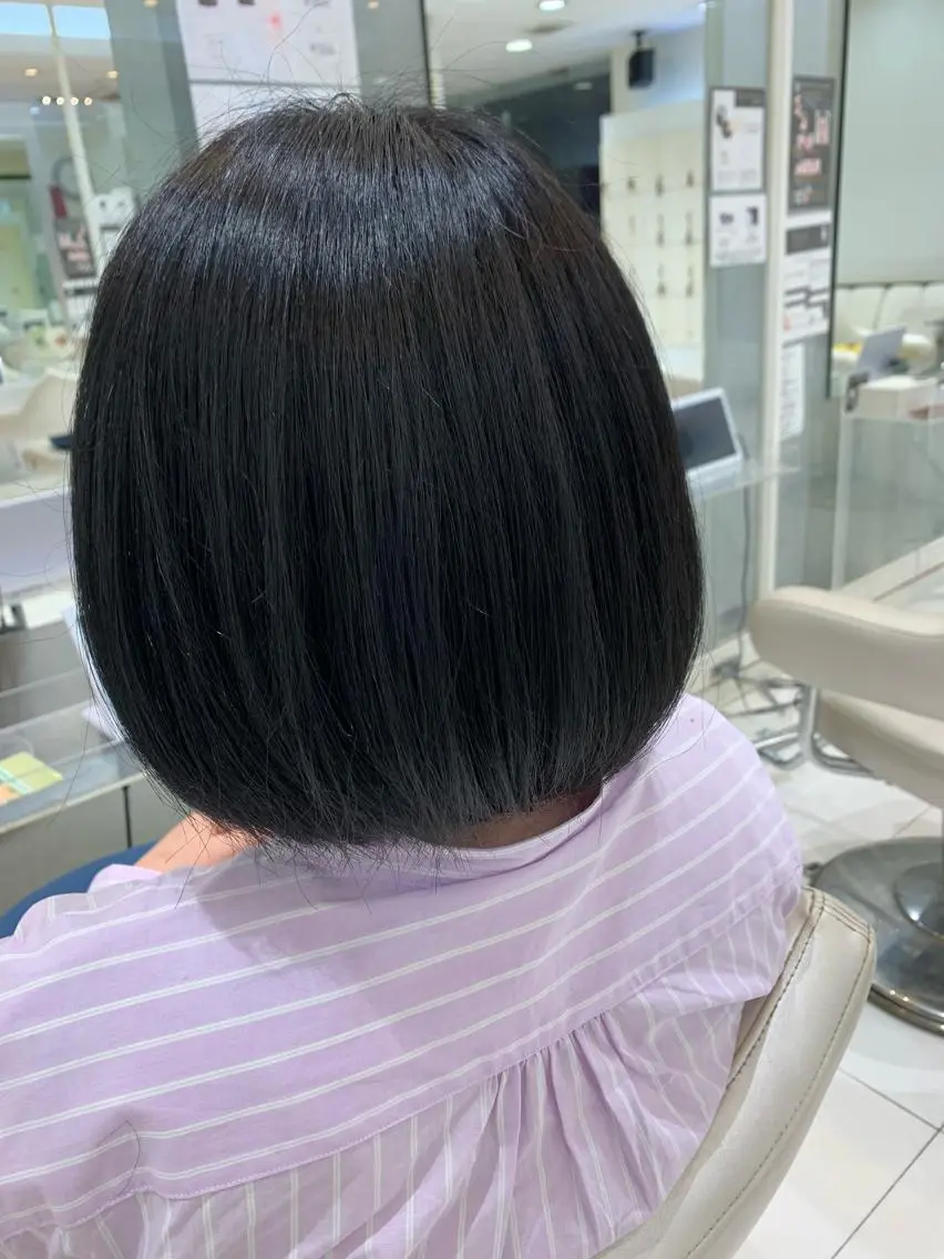 カラー melca. Amiのヘアスタイル