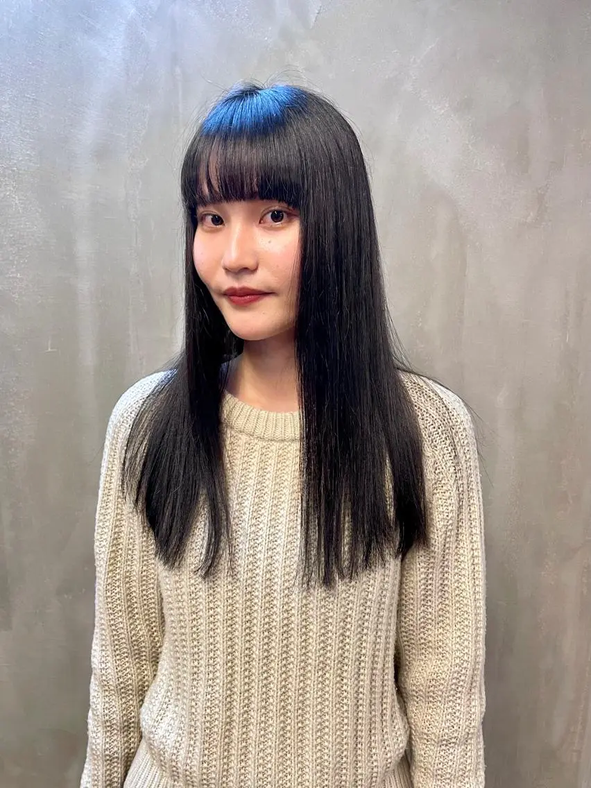 セミロング カラー パーマ ヘアアレンジ メンズ キッズ ネイル マツエク・マツパ アイブロウ ダークシルバー シルバー シルバー tatsumi/ボブ ウルフ/レイヤーのヘアスタイル