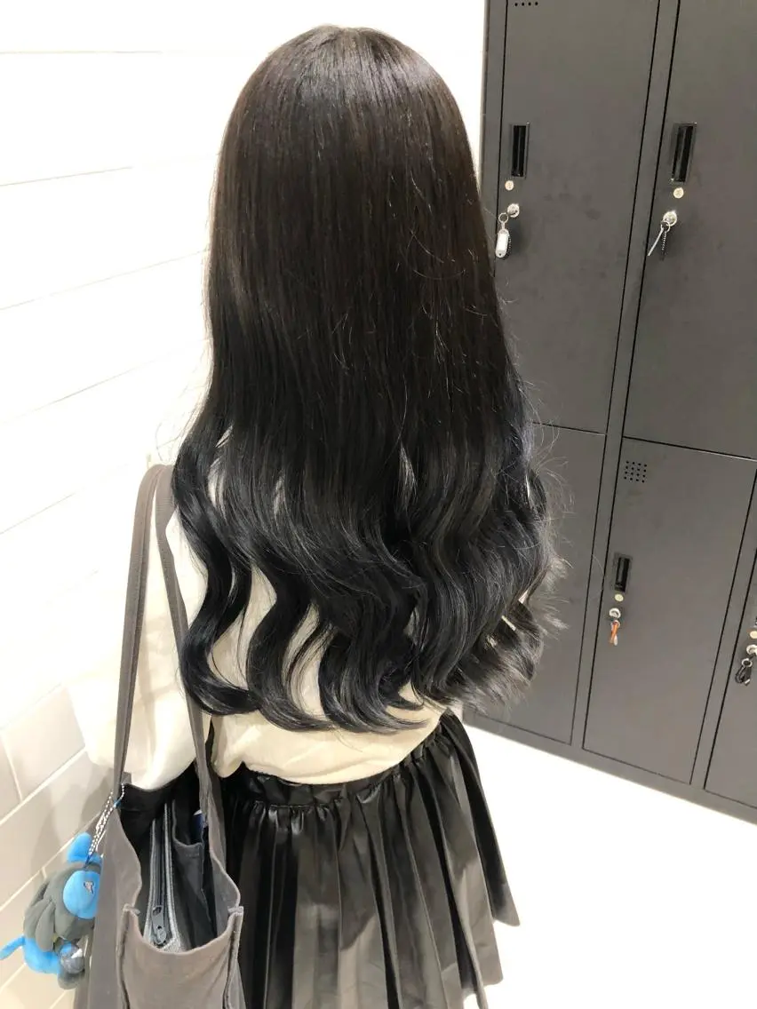 セミロング シールエクステ エクステ 浅井 大雅のヘアスタイル