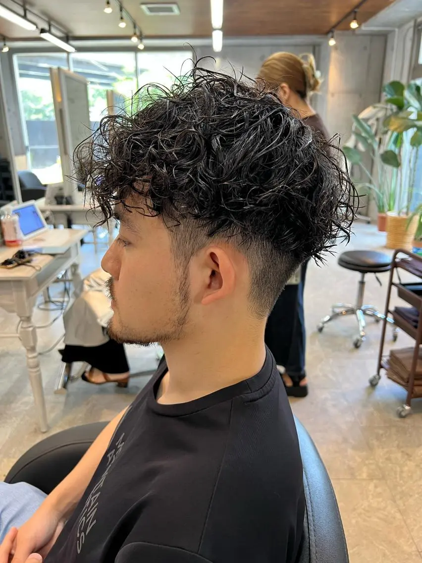 パーマ メンズ カット パーマ ⭕️メンズパーマ⭕️ 山口 裕太郎のヘアスタイル