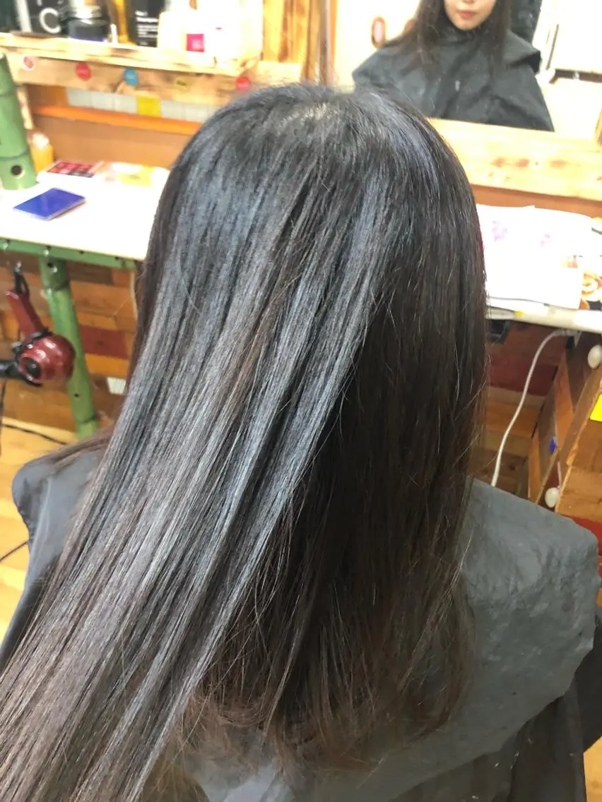 セミロング 雪上 章のヘアスタイル