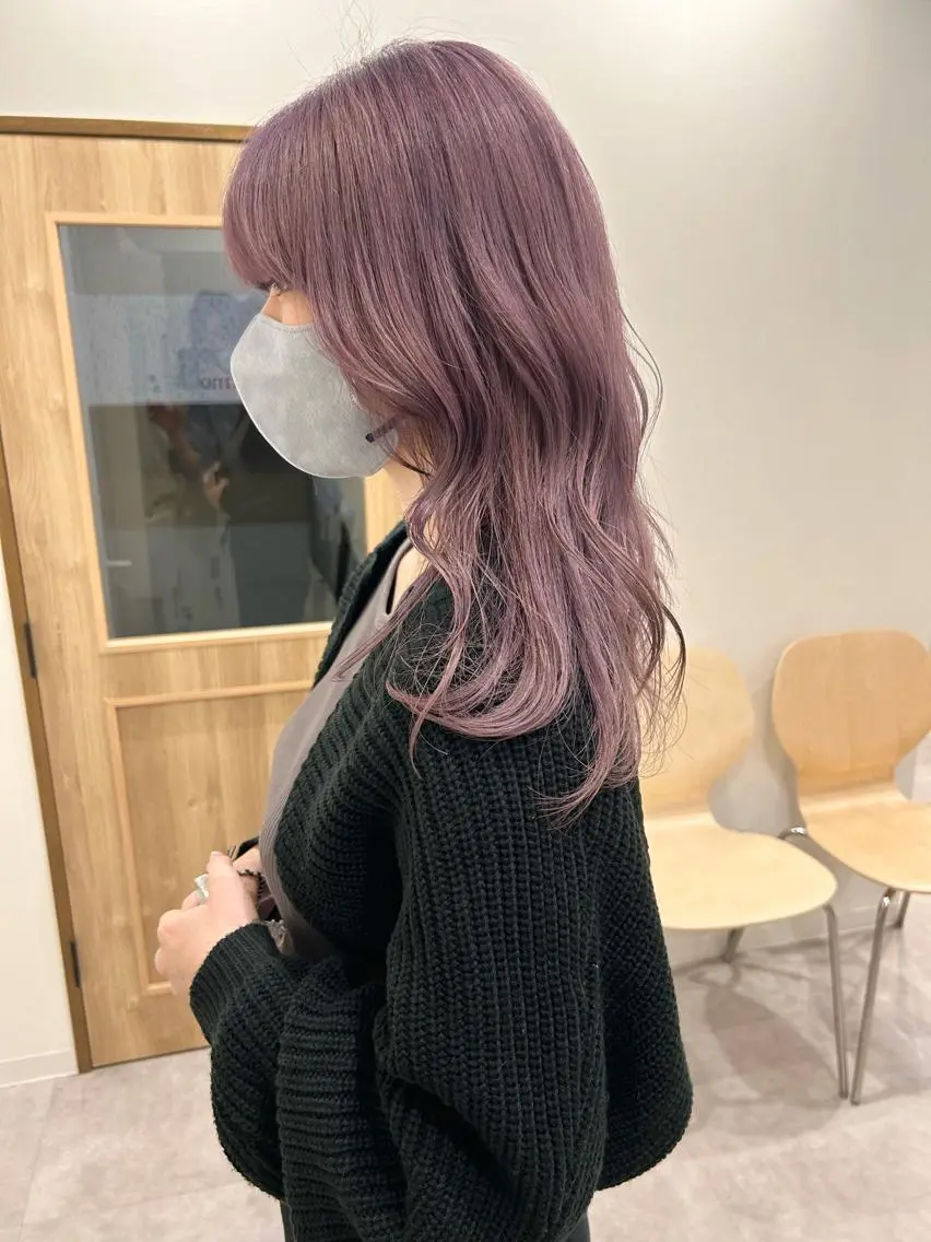 ロング カラー アッシュ アッシュグレー アッシュグレージュ バレイヤージュ ベージュカラー ヘアカラー ボブ/ハイトーン 福生Radix 下田のヘアスタイル