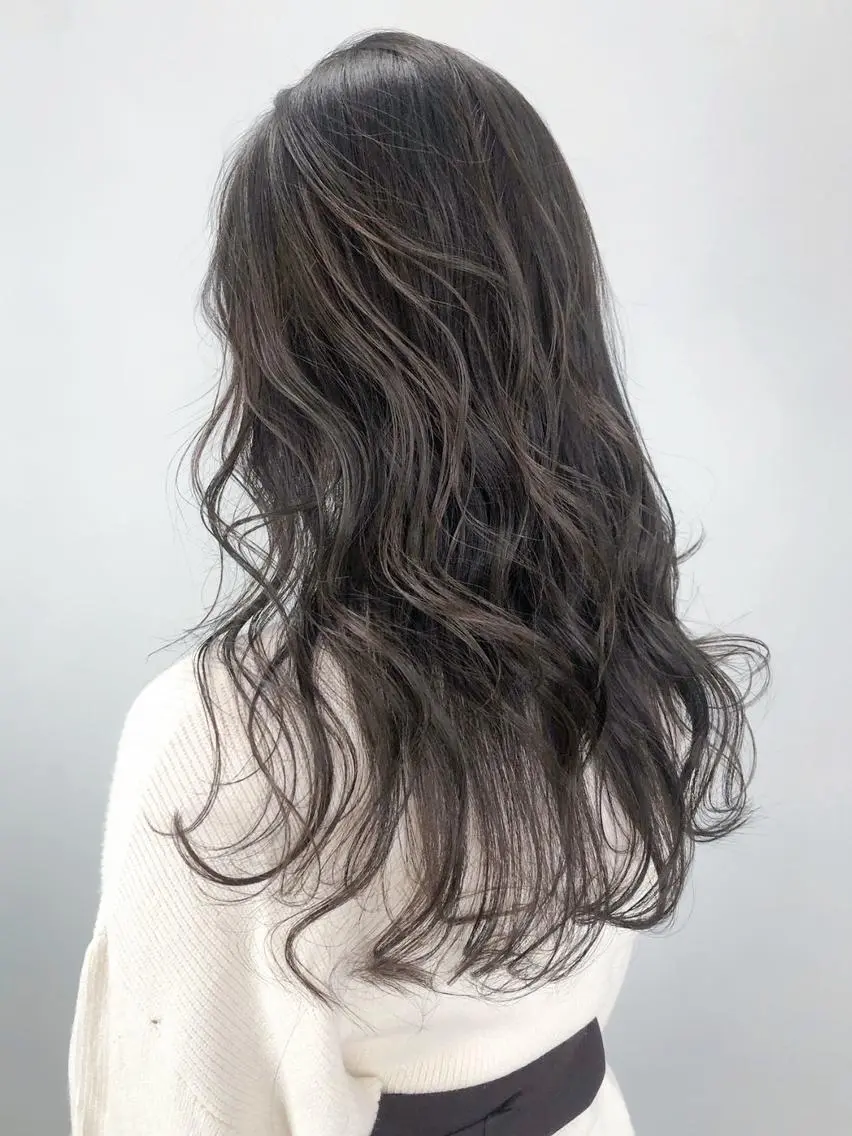 セミロング カラー パーマ ヘアアレンジ ダークグレー ダークグレージュ グレージュ ITbyALBUM 浦和店のヘアスタイル