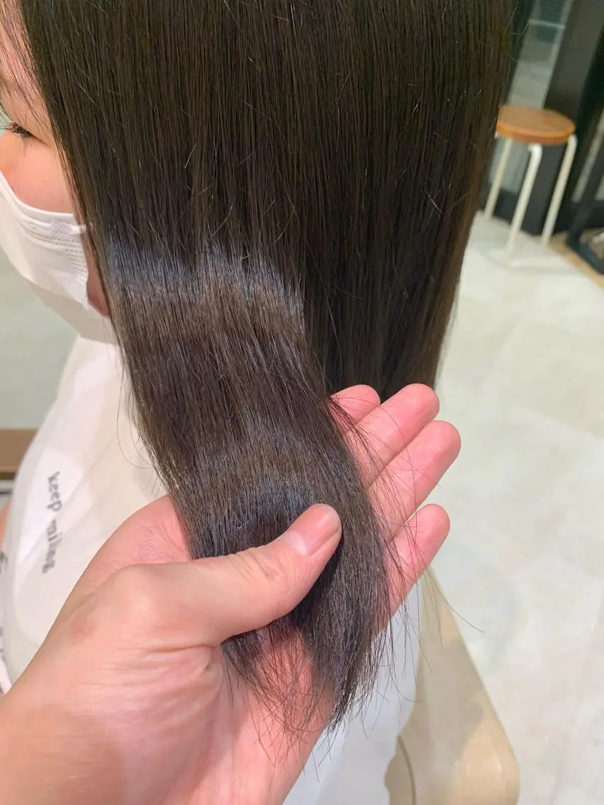 ミディアム カラー グレージュ オリーブグレージュ オリーブグレー フェザー/ニュアンス パーマ/ryutoのヘアスタイル