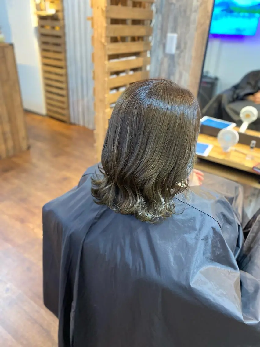 ミディアム カラー カット ヘアカラー Luzir⭐︎ GEN⭐︎のヘアスタイル