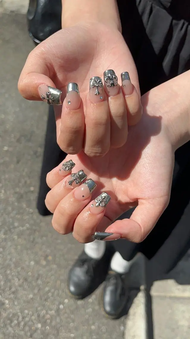 ネイル ハンドネイル IROHA Nail 矢掛萌子のネイルデザイン
