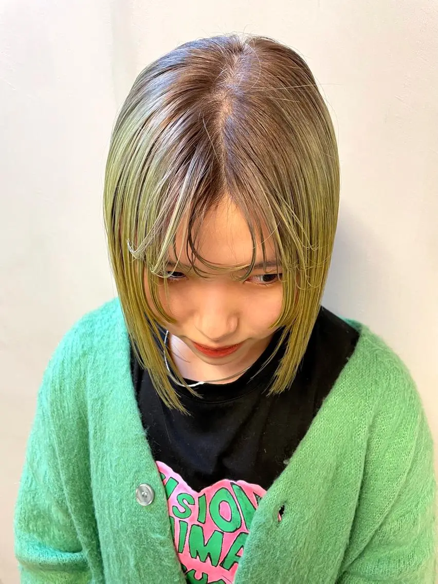ミディアム カラー パーマ ヘアアレンジ メンズ キッズ ネイル マツエク・マツパ アイブロウ 眉カラー カット ヘアカラー トリートメント tatsumi/ボブ ウルフ/レイヤーのヘアスタイル