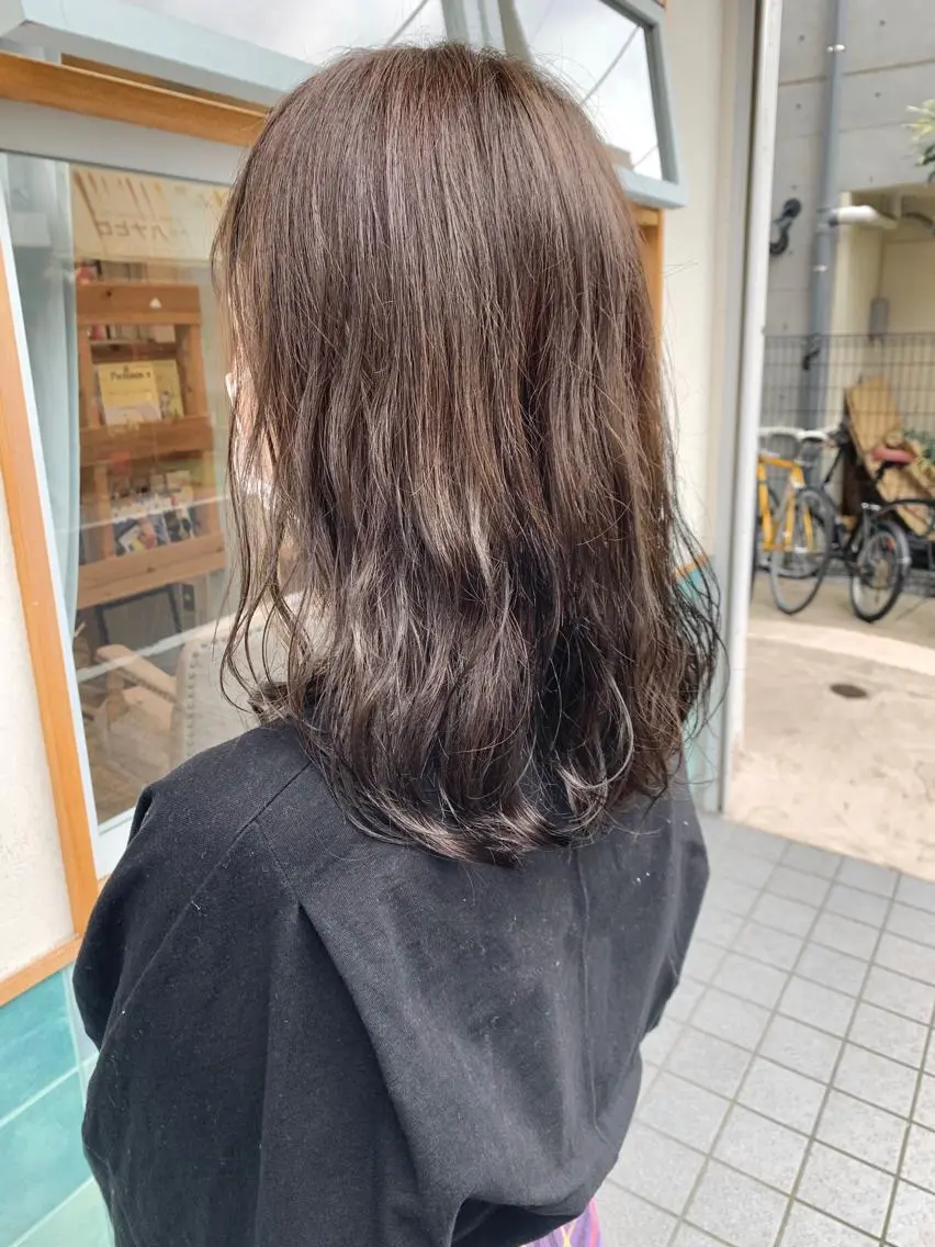 ミディアム パーマ 🌙FLYCKA ☀️縮毛矯正のヘアスタイル