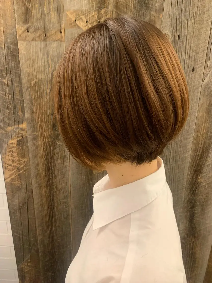 ショート カラー カット Bianca  代表 硲　貴亮【東武練馬】のヘアスタイル