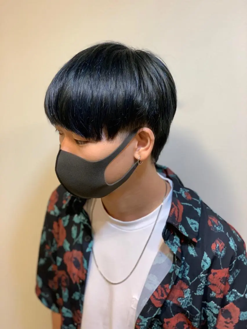カラー メンズ マッシュ ブルーカラー Shouei  のヘアスタイル