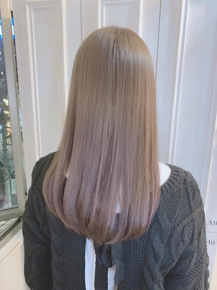 ミディアム カラー ブリーチ イルミナカラー トリートメント 酸熱トリートメント ヘアカラー トリートメント 似合わせ/ カラー.岡田友仁のヘアスタイル