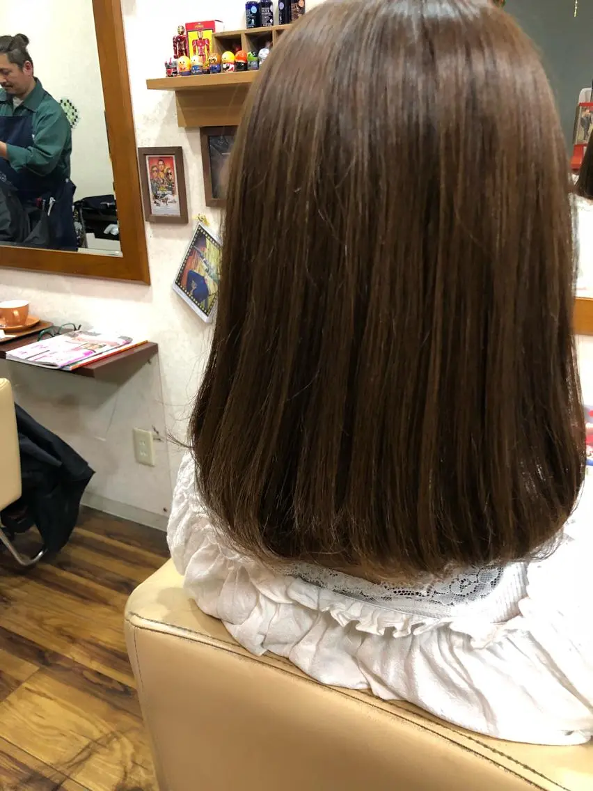 ミディアム カット ヘアカラー 國次 夕貴のヘアスタイル