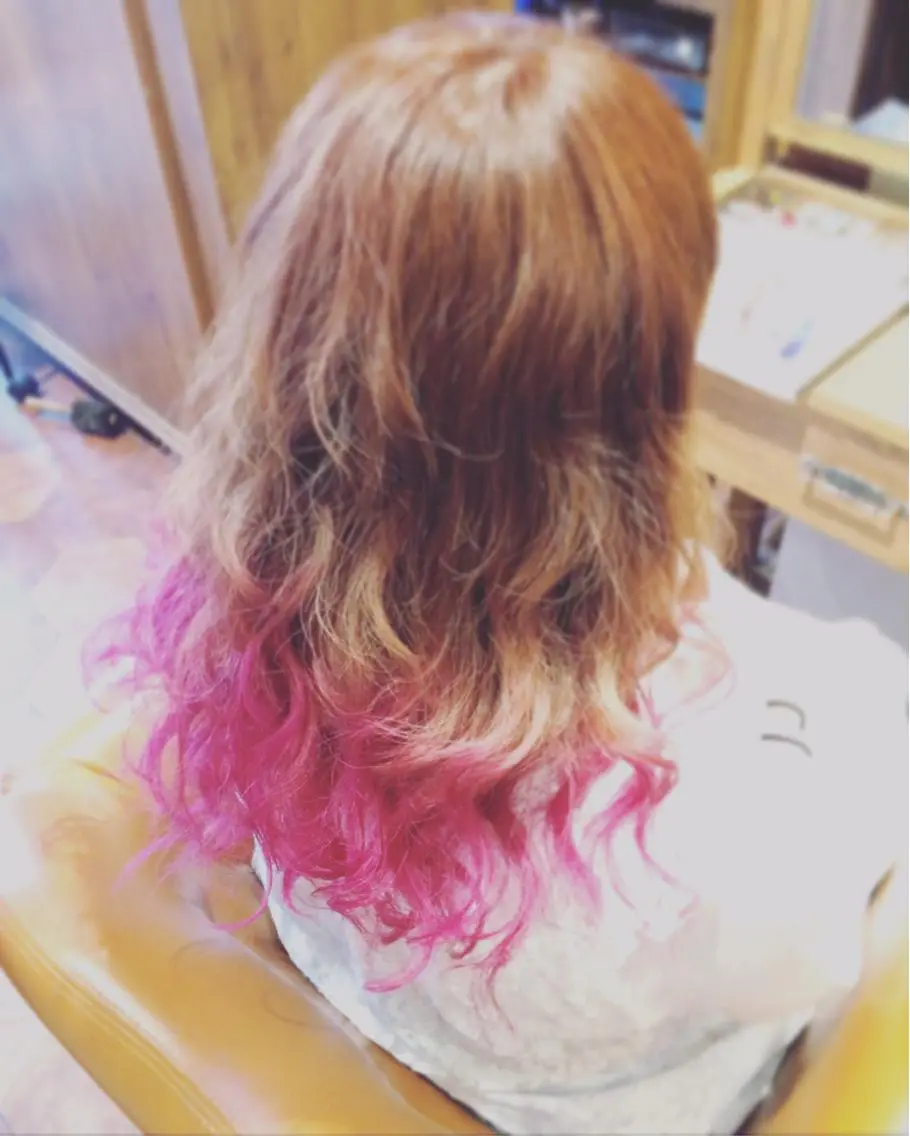 ロング カラー ヘアアレンジ グラデーションカラー kazufumi ..のヘアスタイル