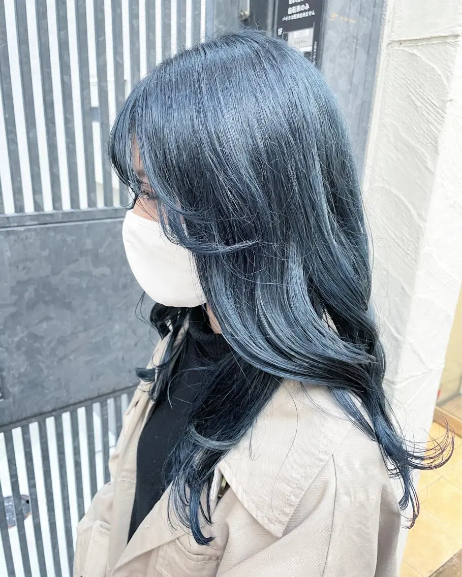 セミロング カラー 黒髪 ブルーカラー ブルーブラック ネイビーカラー 限定クーポン 💕大量更新ブリーチのヘアスタイル
