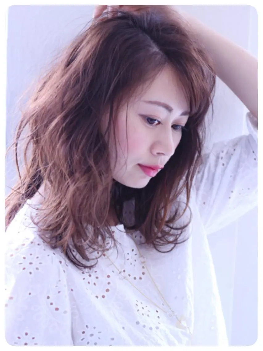 ミディアム 植野/新宿 高田馬場のヘアスタイル