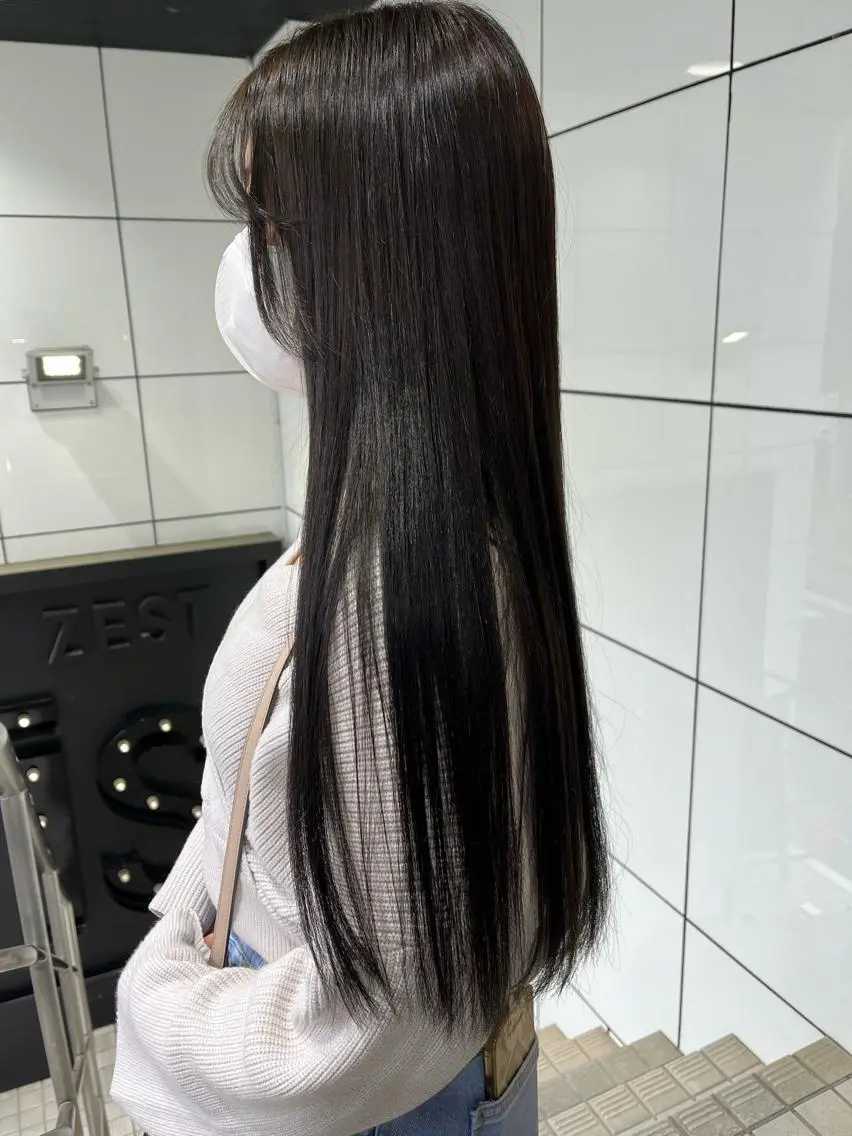 カラー アッシュ アッシュブラウン ブリーチ ブラウンカラー ケアブリーチ ヘアカラー トリートメント カットパーマ 🌀あさみのヘアスタイル