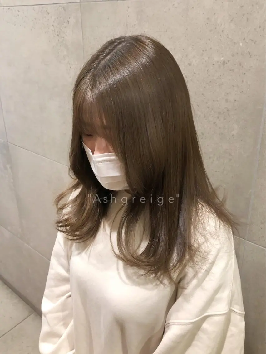 ロング カラー グレージュ ヘアカラー トリートメント レイヤーカット／ 髪質改善✨山中優のヘアスタイル
