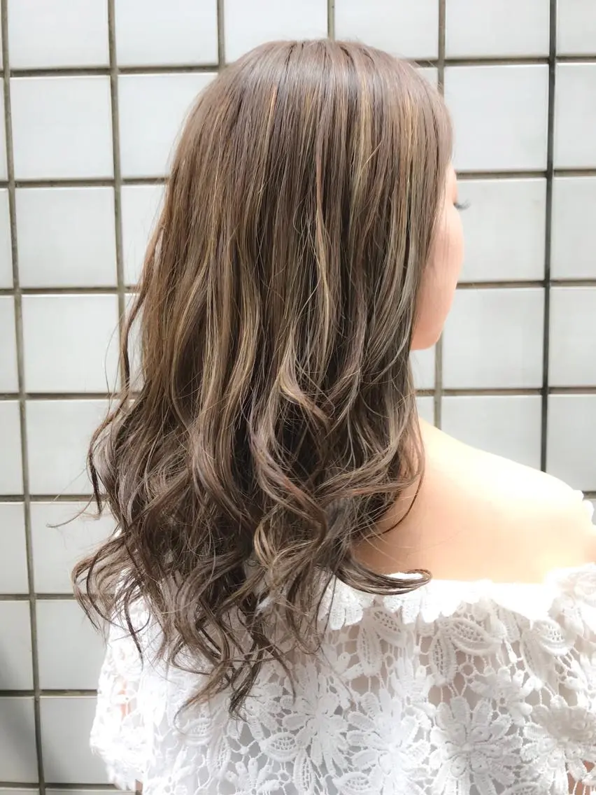 ロング カラー ヘアアレンジ ハイライトカラー ハイライト 透明感カラー/ レイヤー　YUKAのヘアスタイル