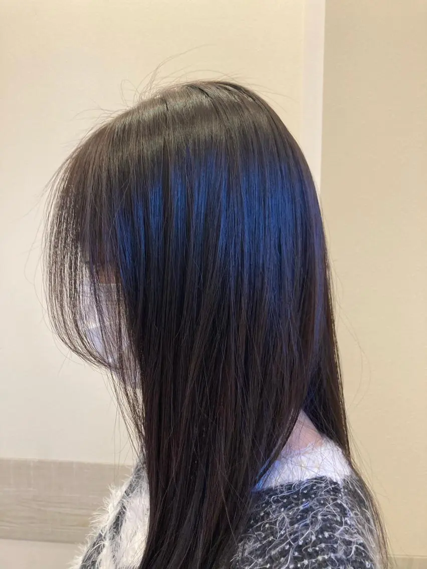 ロング ロング 佐藤 睦月のヘアスタイル