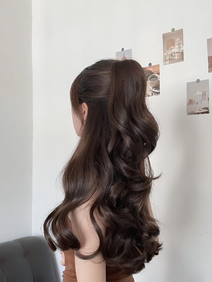 カラー 中×韓mix🥀秋色 ワンホンヘア🤍のヘアスタイル