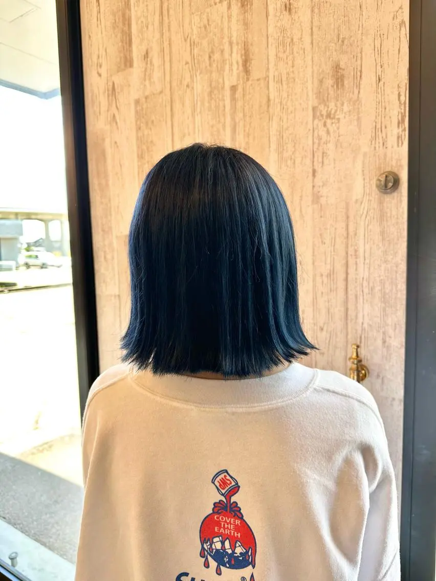 ミディアム カラー 黒髪 ブリーチ ブルーカラー ブルーブラック ピンクカラー ヘアカラー arl 豊田店のヘアスタイル