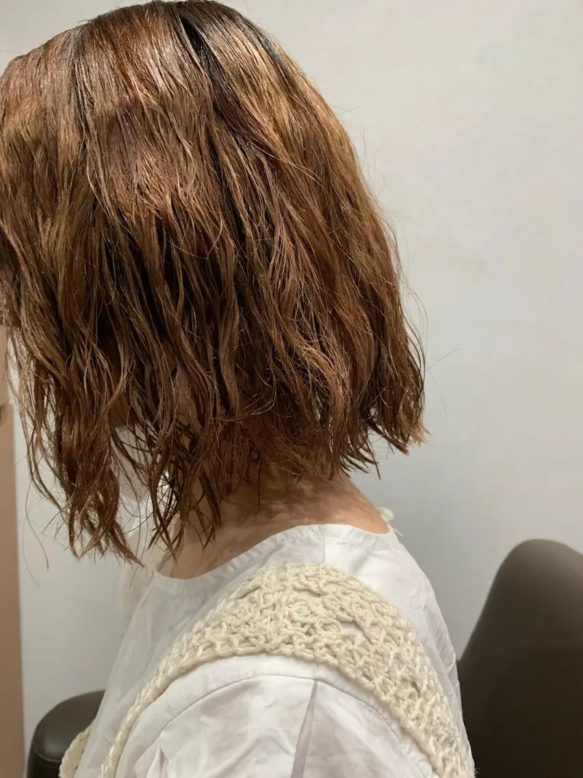 ミディアム パーマ カット パーマ トリートメント ボブパーマコテ巻き風 パーマNo1深江秀平のヘアスタイル