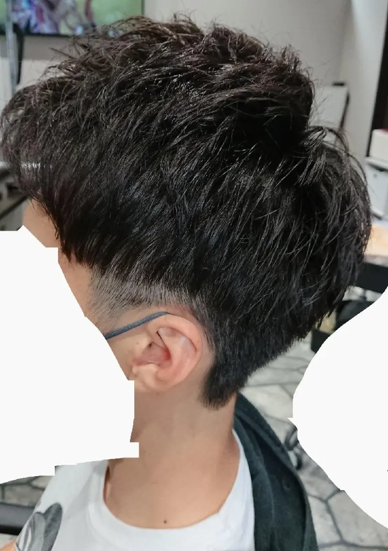 ショート 安藤 博昭のヘアスタイル