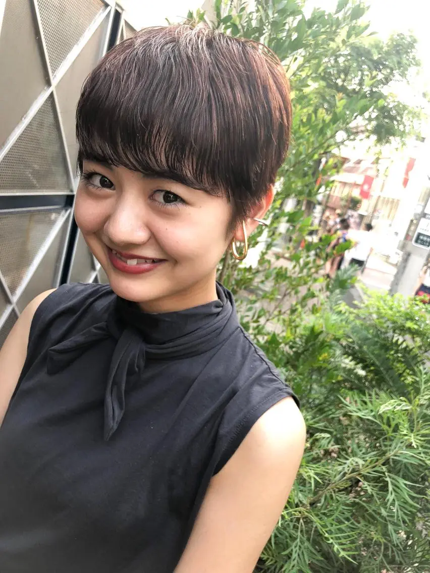 ショート カラー ベージュカラー ショートヘア カット ヘアカラー トリートメント ヘアセット センスをお届けします 大谷将生infpのヘアスタイル