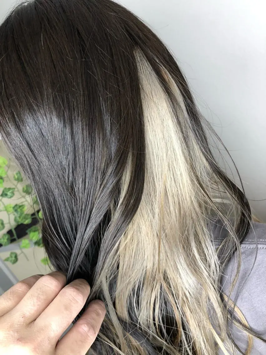 セミロング カラー ヘアカラー 艶髪職人 山本隼正のヘアスタイル