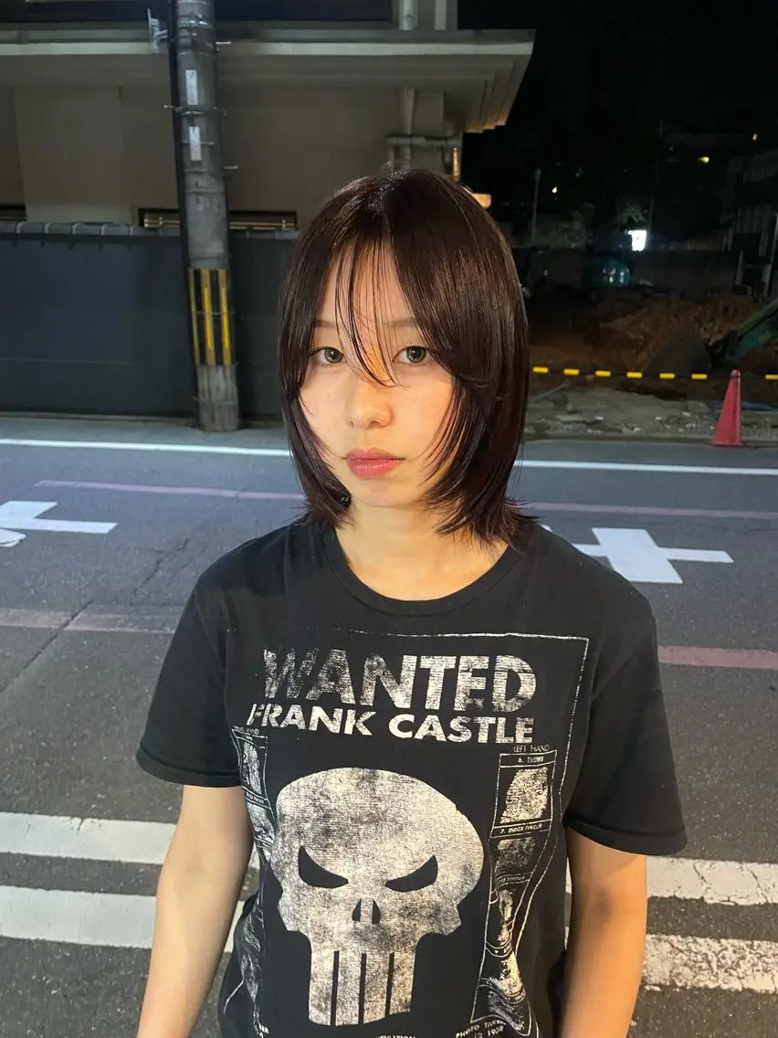 ミディアム ミディアムレイヤー レイヤーカット マツダ レンのヘアスタイル