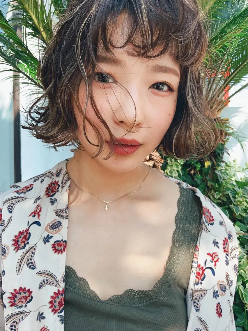 ショート ボブ ハイライト メンズカット特化柏駅 徒歩3分LOUのヘアスタイル