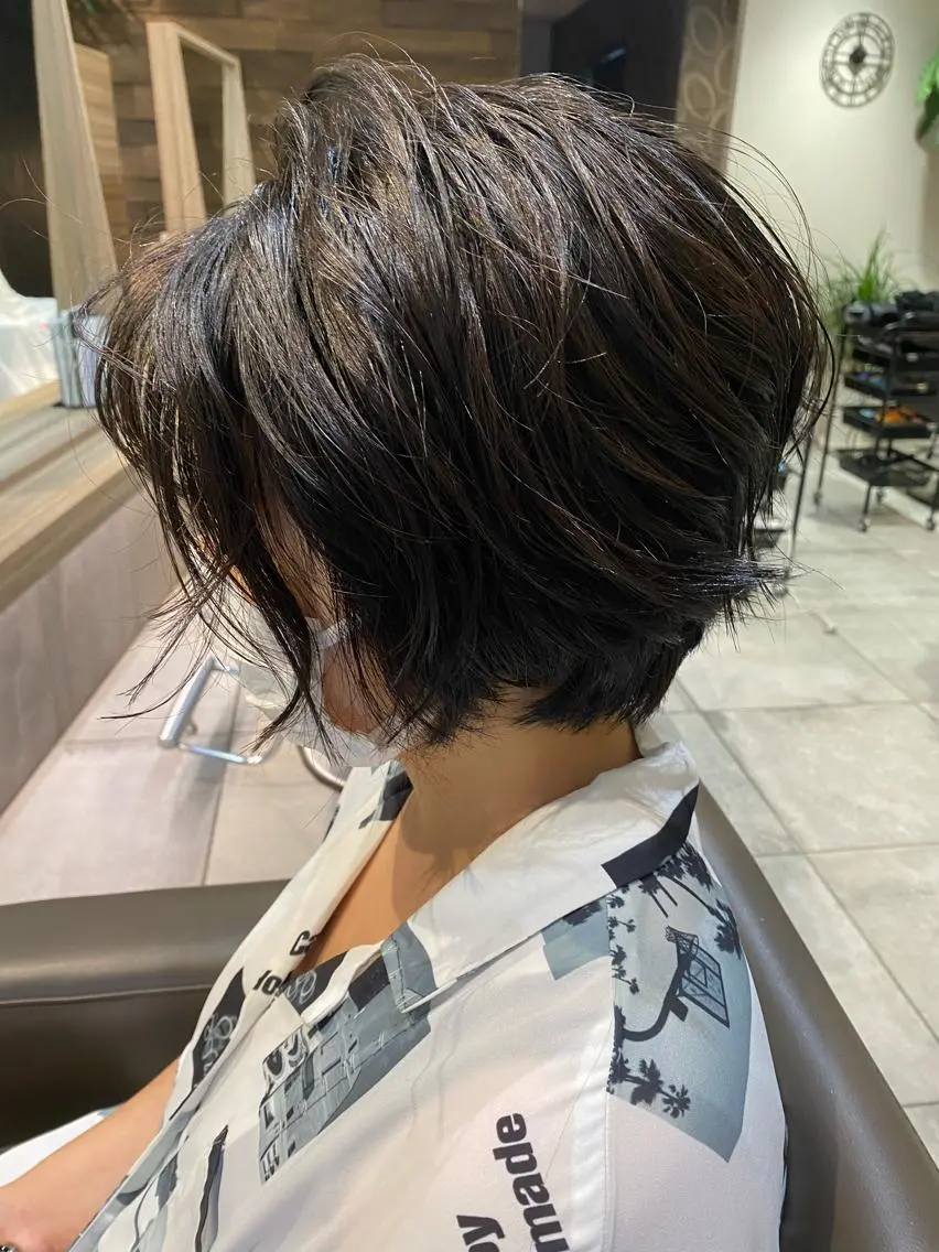 ショート カラー ショートヘア カット 川越 輝梨奈のヘアスタイル