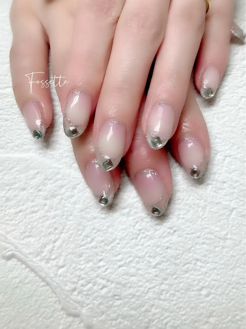 ネイル クリアネイル フレンチネイル キラキラネイル ラメ(グリッター) スクエアネイル ハンドネイル nailsalon Fossetteのネイルデザイン