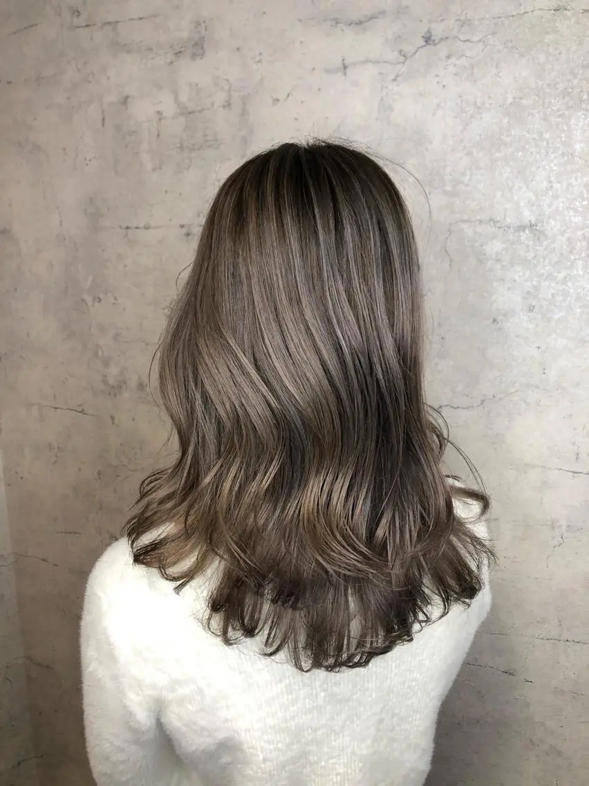 ロング カラー ヘアカラー 髪質改善 MAKIのヘアスタイル