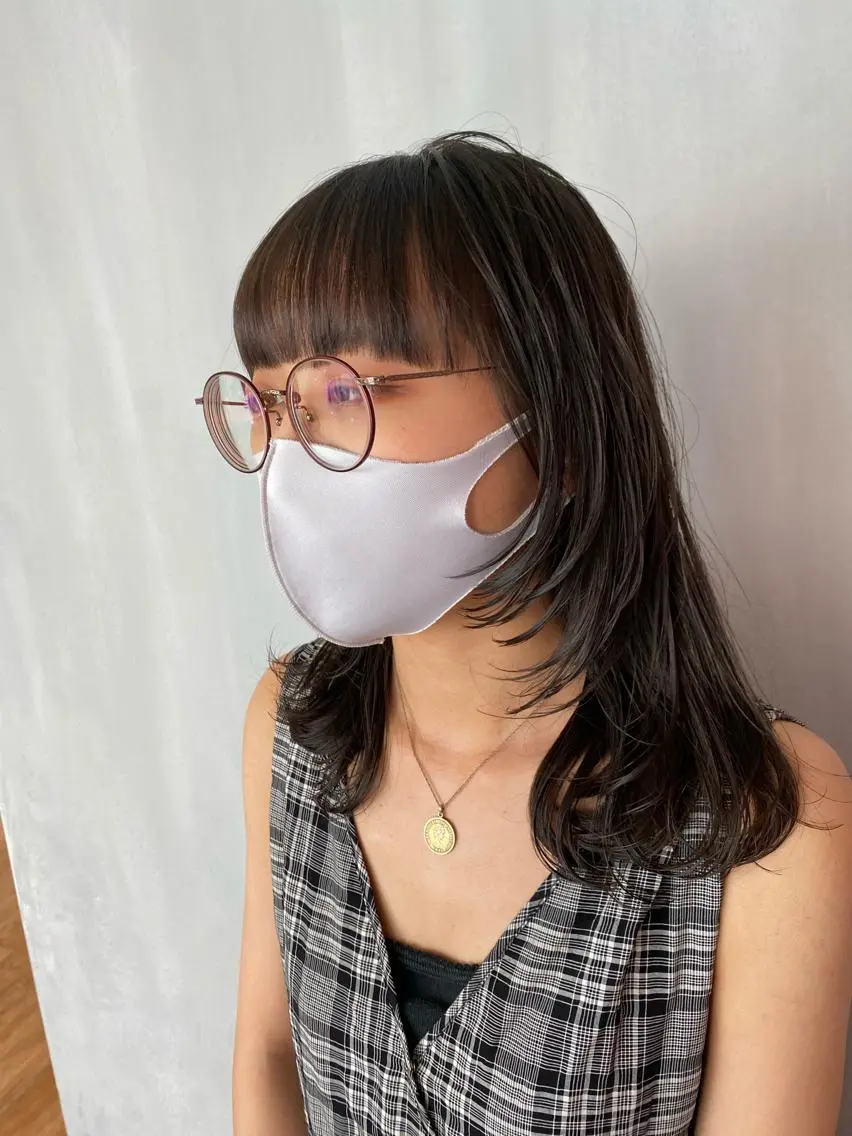 セミロング ウルフカット カット ヘアカラー トリートメント TAI透明カラー 柔らかい縮毛矯正のヘアスタイル