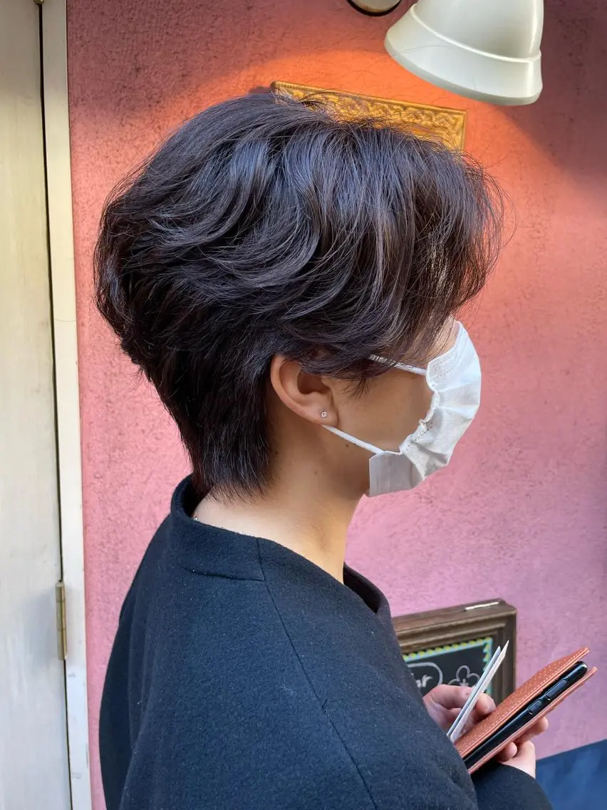ショート パーマ ショートヘア ナカムラ イヅミのヘアスタイル