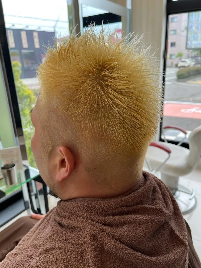 ショート カラー メンズ ヘアカラー トリートメント 杉田 一浩のヘアスタイル