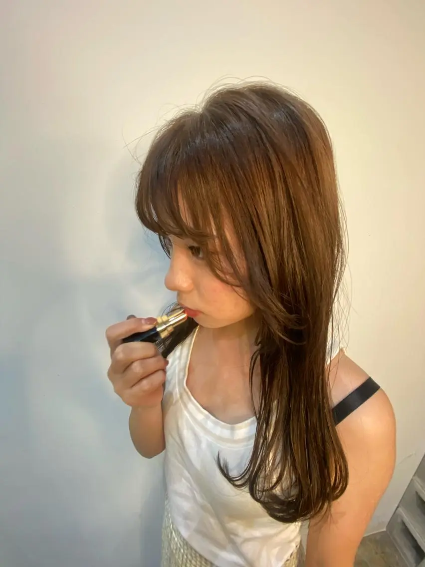 ミディアム yara reinのヘアスタイル