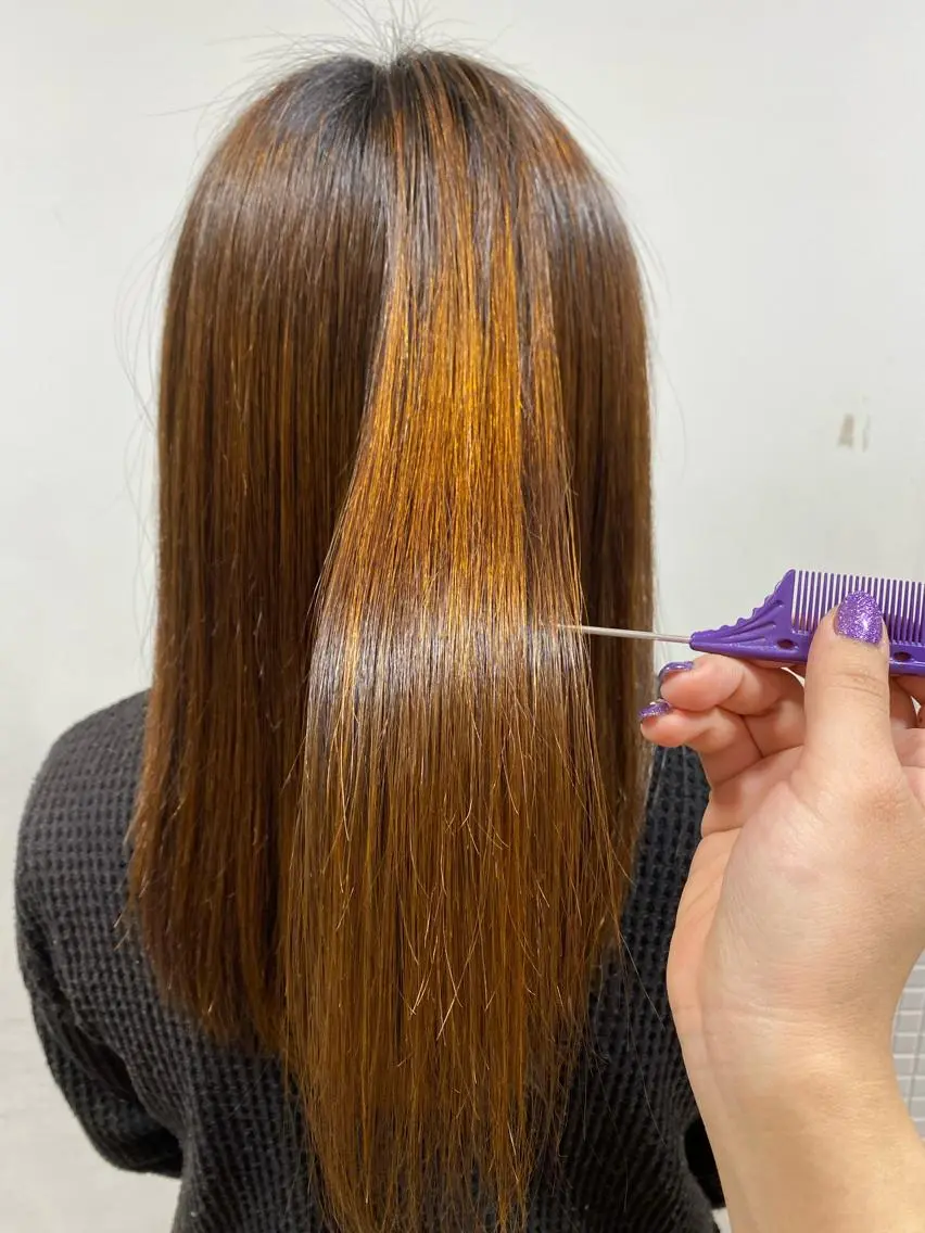 セミロング 縮毛矯正 縮毛矯正 トリートメント 💜髪質改善/ 艶カラー/ミナ🩷のヘアスタイル