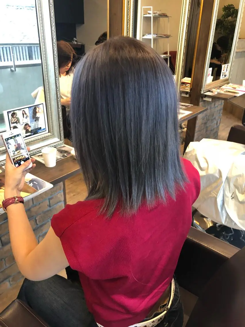 ショート カラー ブルーカラー ブルージュ シルバー 美髪・艶髪特化美容師 RYOJIのヘアスタイル