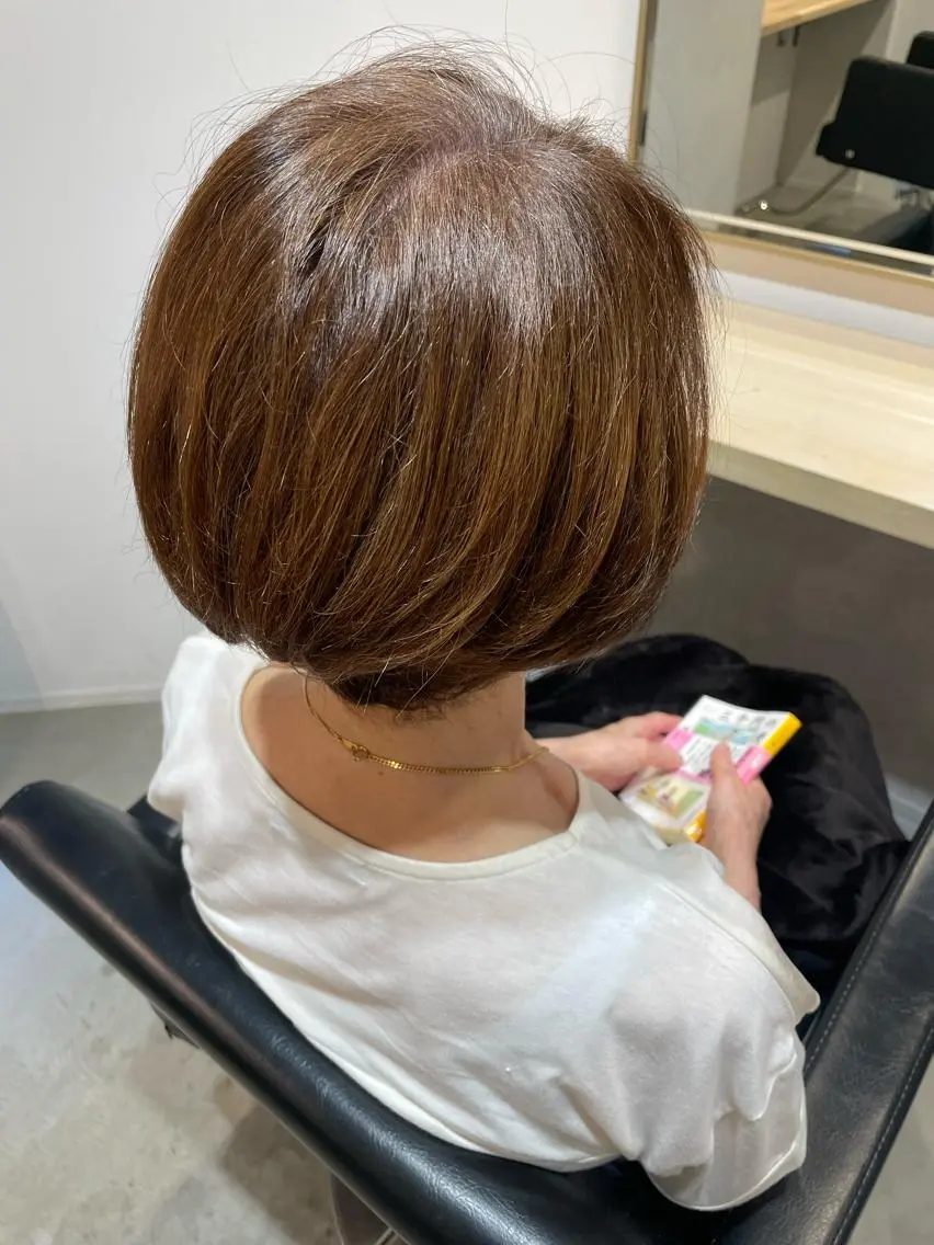 ショート カラー レイヤー♡ショート 石川優奈のヘアスタイル