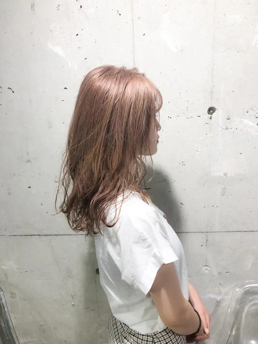 ロング カラー パーマ ヘアアレンジ メンズ キッズ ネイル マツエク・マツパ メンズブリーチ ベージュカラー ブリーチ ピンクカラー ピンクベージュ 当日予約⭕️ Rene’のヘアスタイル
